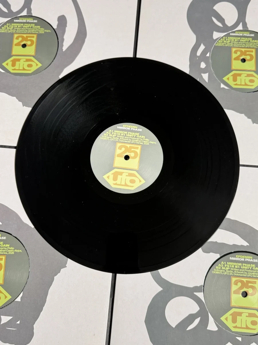 Efdemin Mirror Phase Ep